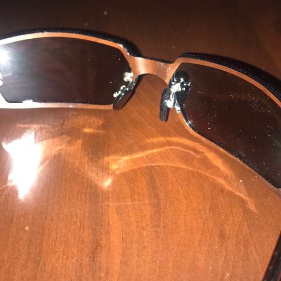 Dolce Gabbana sunglasses - Picture 3 of 4